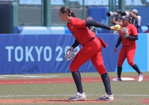 Catherine Osterman es una de las figuras del sóftbol de Estados Unidos