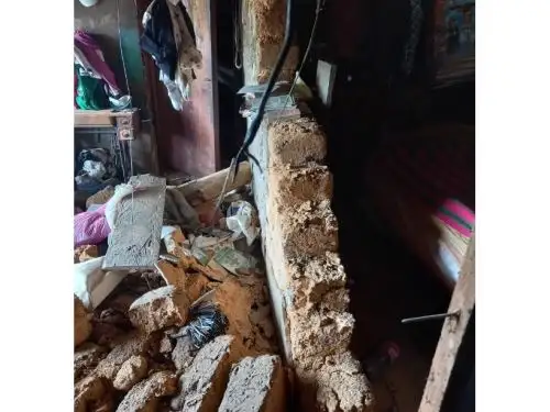 Una vivienda colapsó en el centro poblado de Ihuamaca, ubicado en el distrito y provincia de San Ignacio, en Cajamarca, a causa del fuerte sismo de magnitud 5.2 registrado esta mañana.