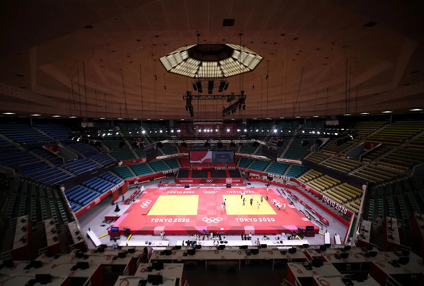 Una vista general muestra la sede del Nippon Budokan para los eventos de judo y kárate durante los Juegos Olímpicos de Tokio. Foto: AFP
