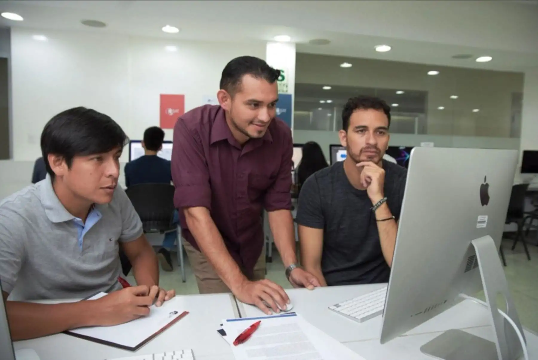 El equipo de la PUCP realizará una investigación, aplicando big data, para mejorar las decisiones empresariales.
