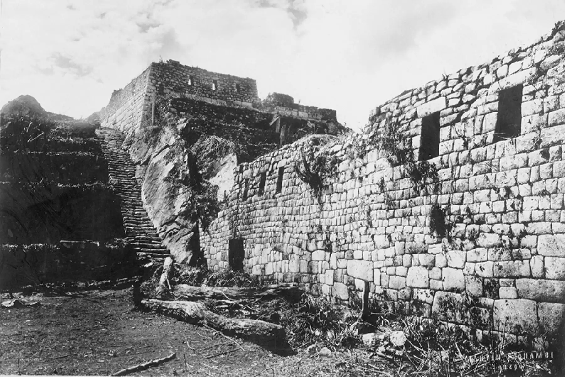 Fotografía de Martín Chambi de la ciudadela inca de Machu Picchu.