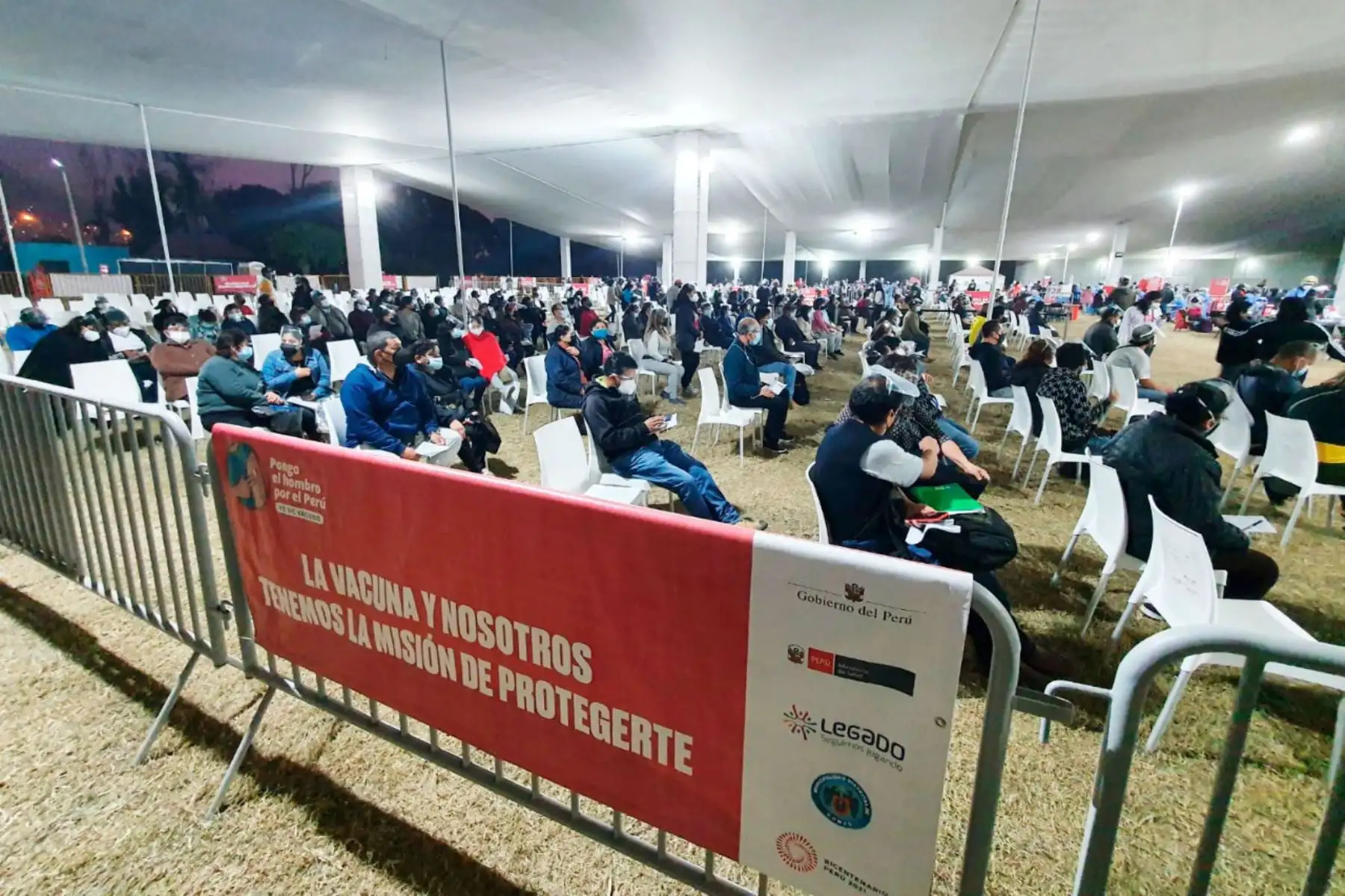 Continua tercera jornada del Vacunatón que se realizará durante 36 horas seguidas, desde las 7 a.m. del sábado 24 hasta las 7 p.m. del domingo 25 de julio, en 22 locales de vacunación habilitados en Lima y Callao. Foto: ANDINA/Minsa