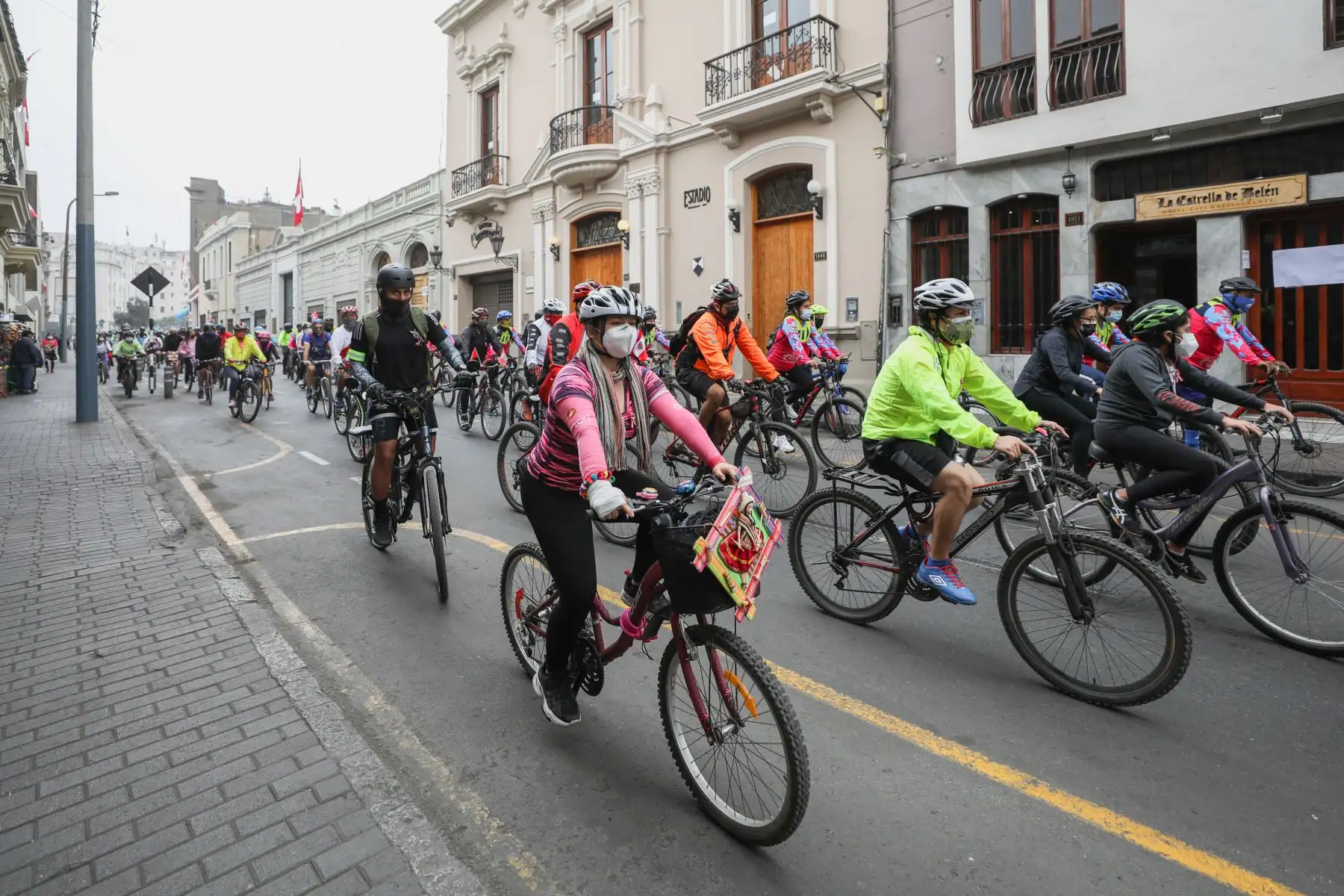 Municipalidad de Lima organiza bicicleteada "Pedaleando por el Bicentenario del Perú”. Esta actividad se realiza en simultáneo en varias ciudades del país e incluye un recorrido ciclístico de 25 km en cada lugar. Foto: ANDINA/Municipalidad de Lima