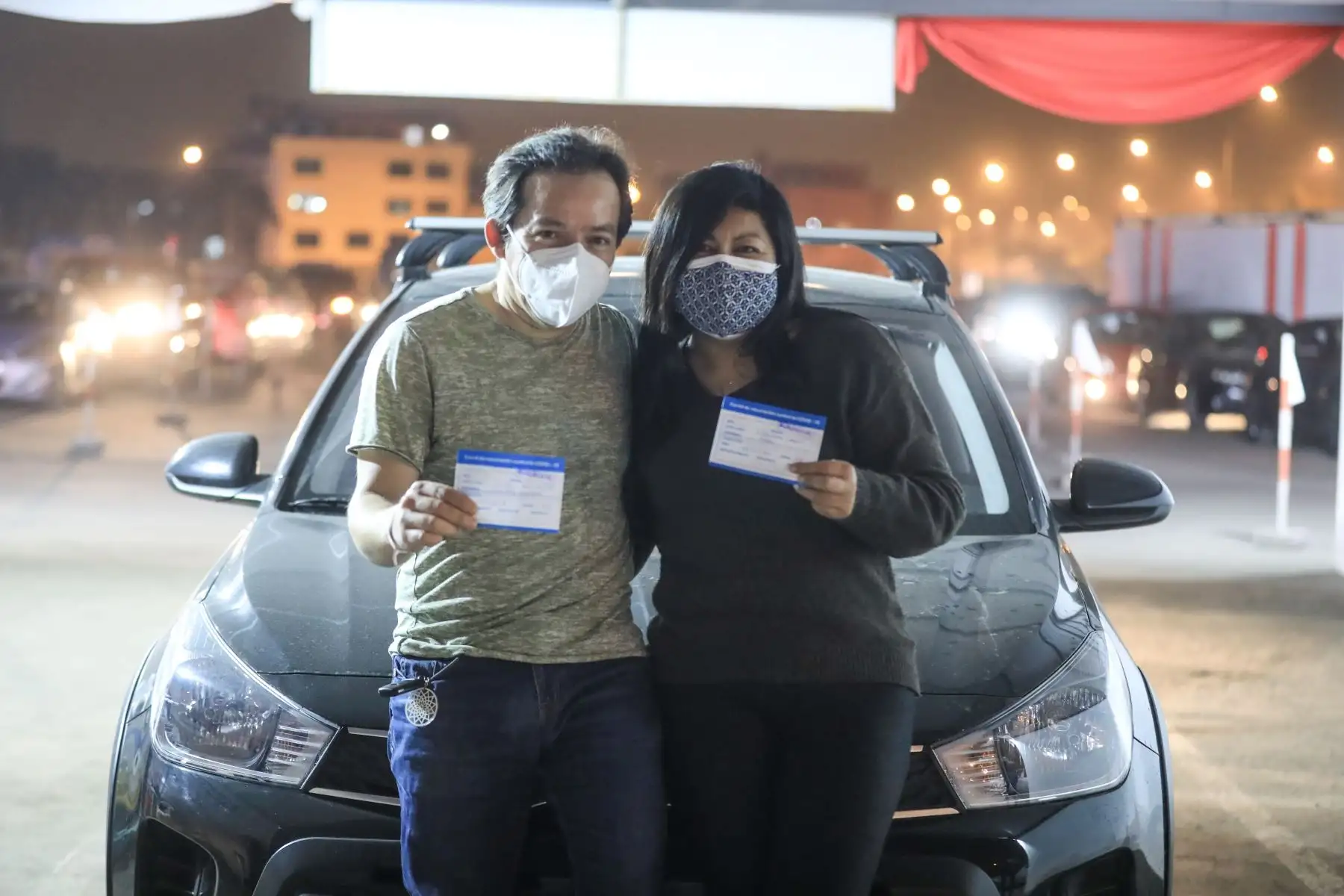El tercer Vacunatón, que se desarrolló hasta las 7 de la noche de hoy domingo 25 de julio, logró aplicar 305,301 dosis de la vacuna contra el covid-19 en los 22 locales habilitados en Lima y Callao. Foto: ANDINA/Essalud