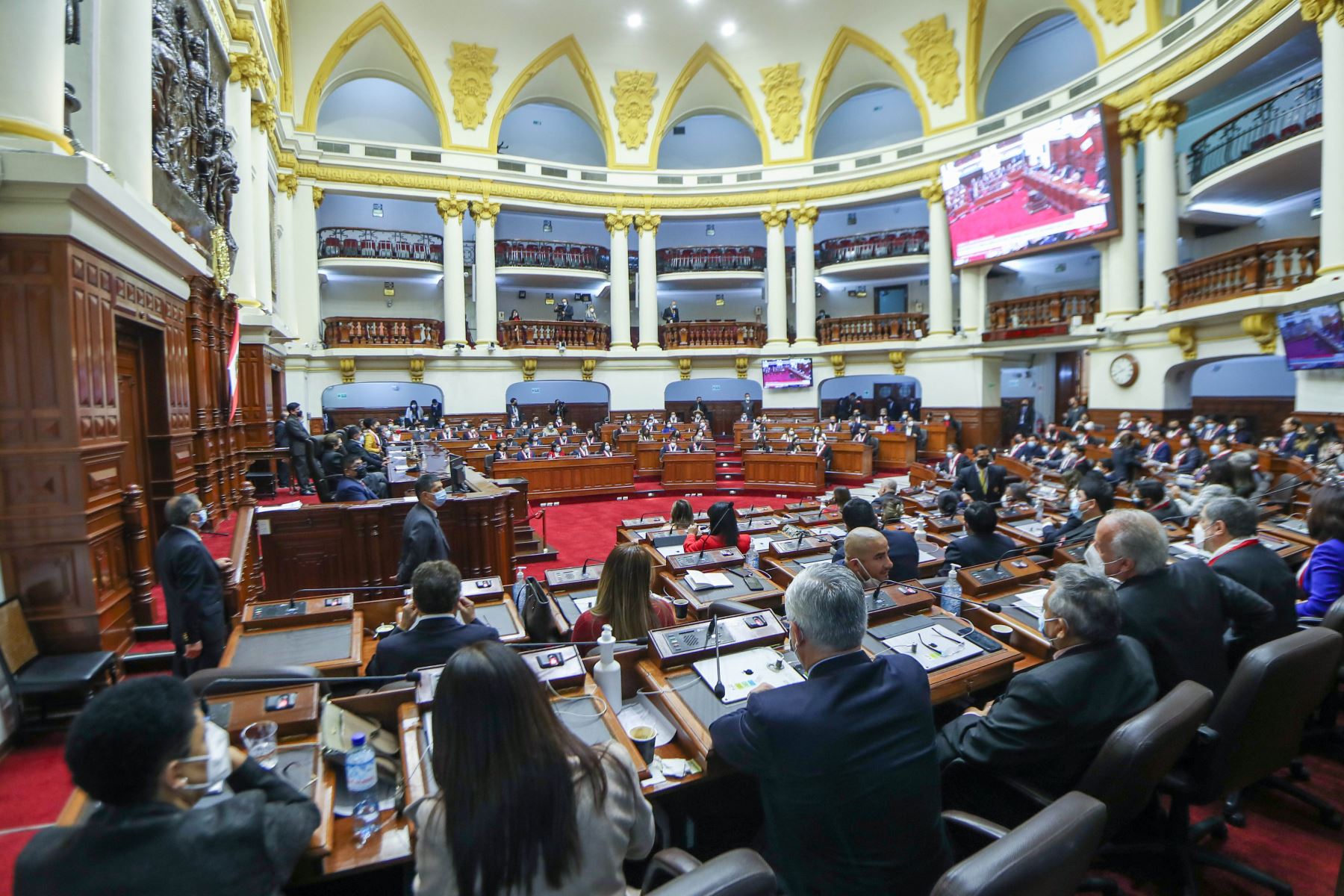 En el hemiciclo del Congreso se inició la sesión plenaria que elegirá a los integrantes de la Mesa Directiva para el periodo legislativo 2021-2022.