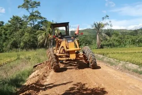 Trabajos de infraestructura vial en Madre de Dios. Foto: Cortesía.