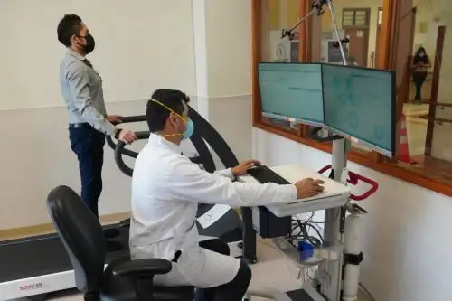 Nueva área para atención y recuperación de pacientes covid-19 en el INR Chorrillos.