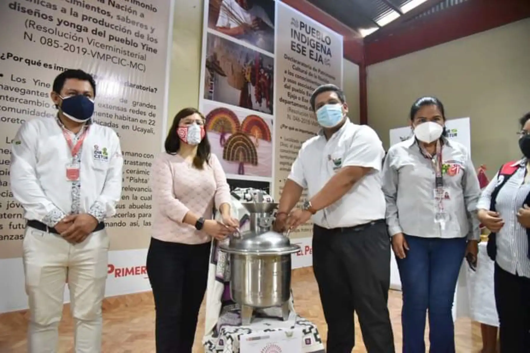 Madre de Dios inicia actividades por Bicentenario con sellado de cápsula del tiempo.
