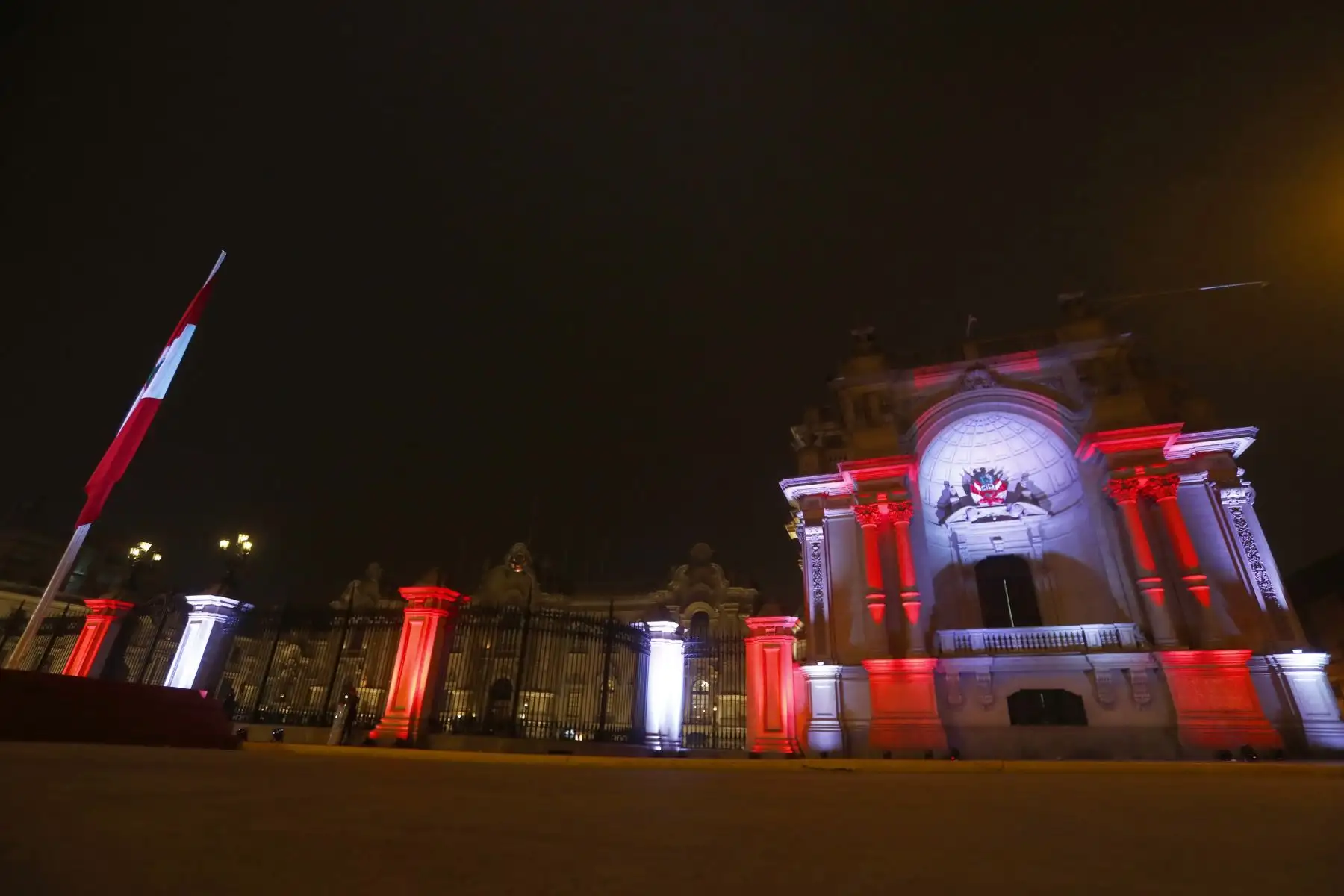 El presidente del Perú , Francisco Sagasti , lidera la ceremonia Unidos por el Bicentenario: 200 años de Independencia.
Foto: ANDINA/Prensa Presidencia