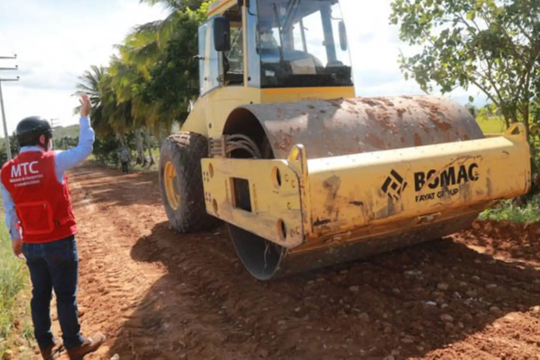 Por medio del programa Arranca Perú, el MTC ha invertido S/ 194.3 millones para mejorar y brindar mantenimiento a 2,186 kilómetros de vías y ocho puentes en la región San Martín.