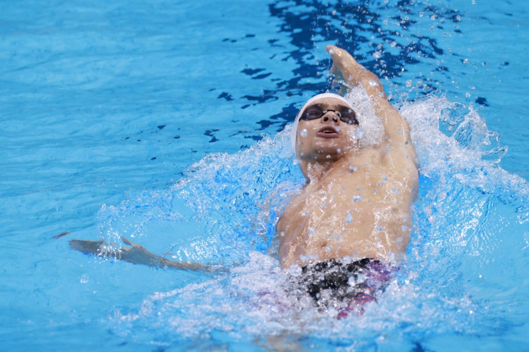 Evgeny Rylov brilla en la piscina de Tokio 2020