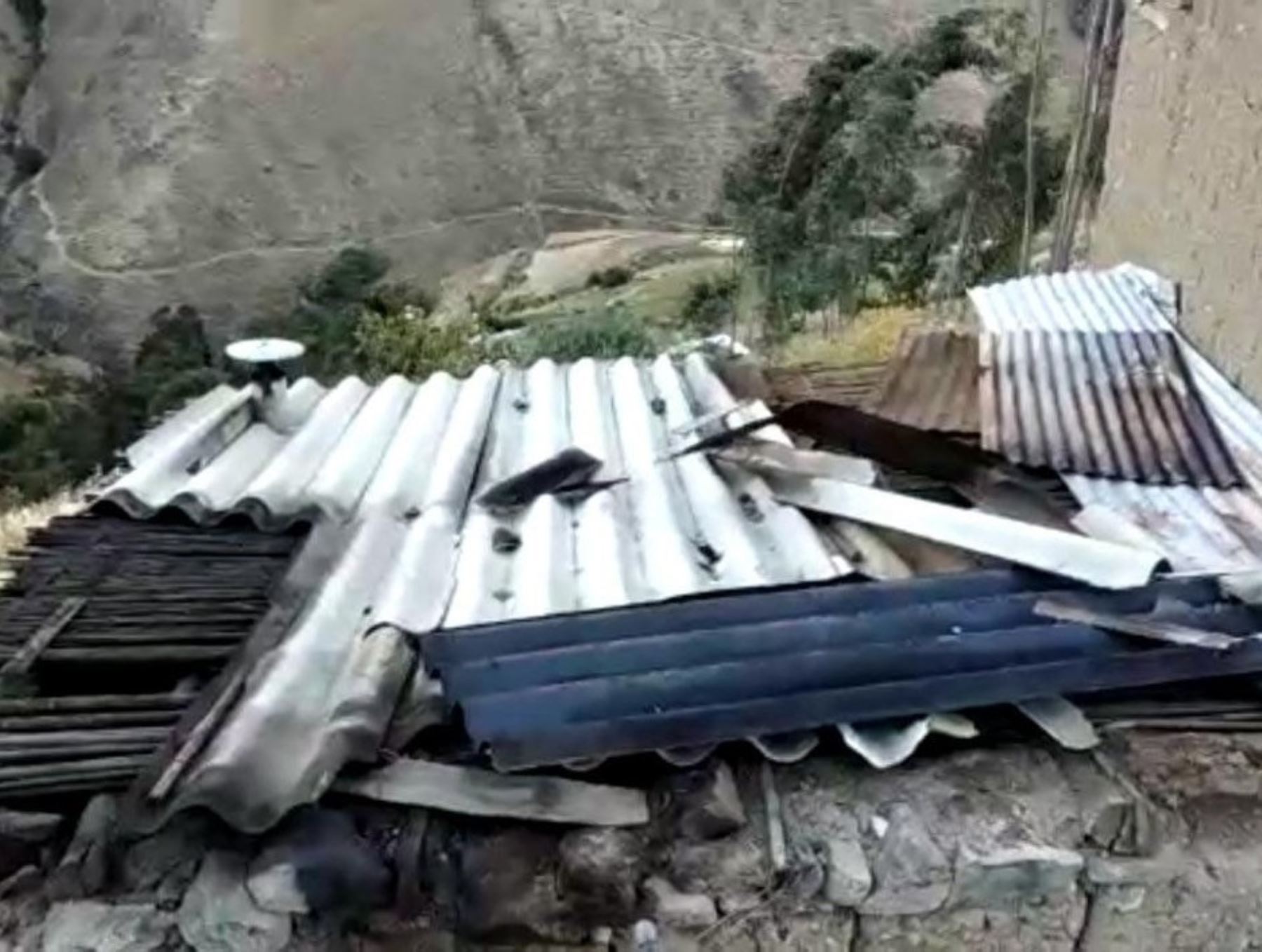 COER Áncash reporta daños en cuatro viviendas por vientos fuertes en el distrito ancashina de Pira, provincia de Huaraz. ANDINA/Difusión