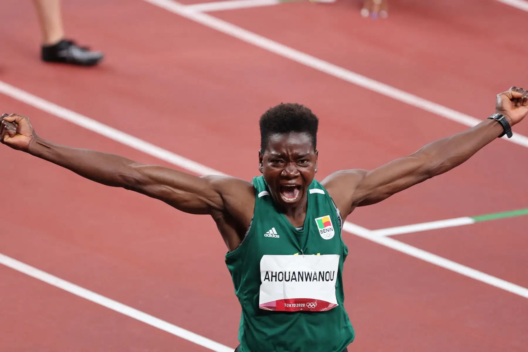 Odile Ahouanwanou de Benin reacciona después del heptatlón femenino 200m durante los Juegos Olímpicos de Tokio 2020.
Foto: AFP