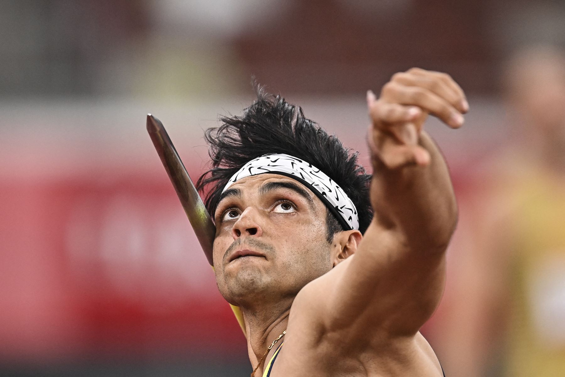 Neeraj Chopra de India compite en la final masculina de lanzamiento de jabalina durante los Juegos Olímpicos de Tokio 2020, en el Estadio Olímpico. Foto: AFP