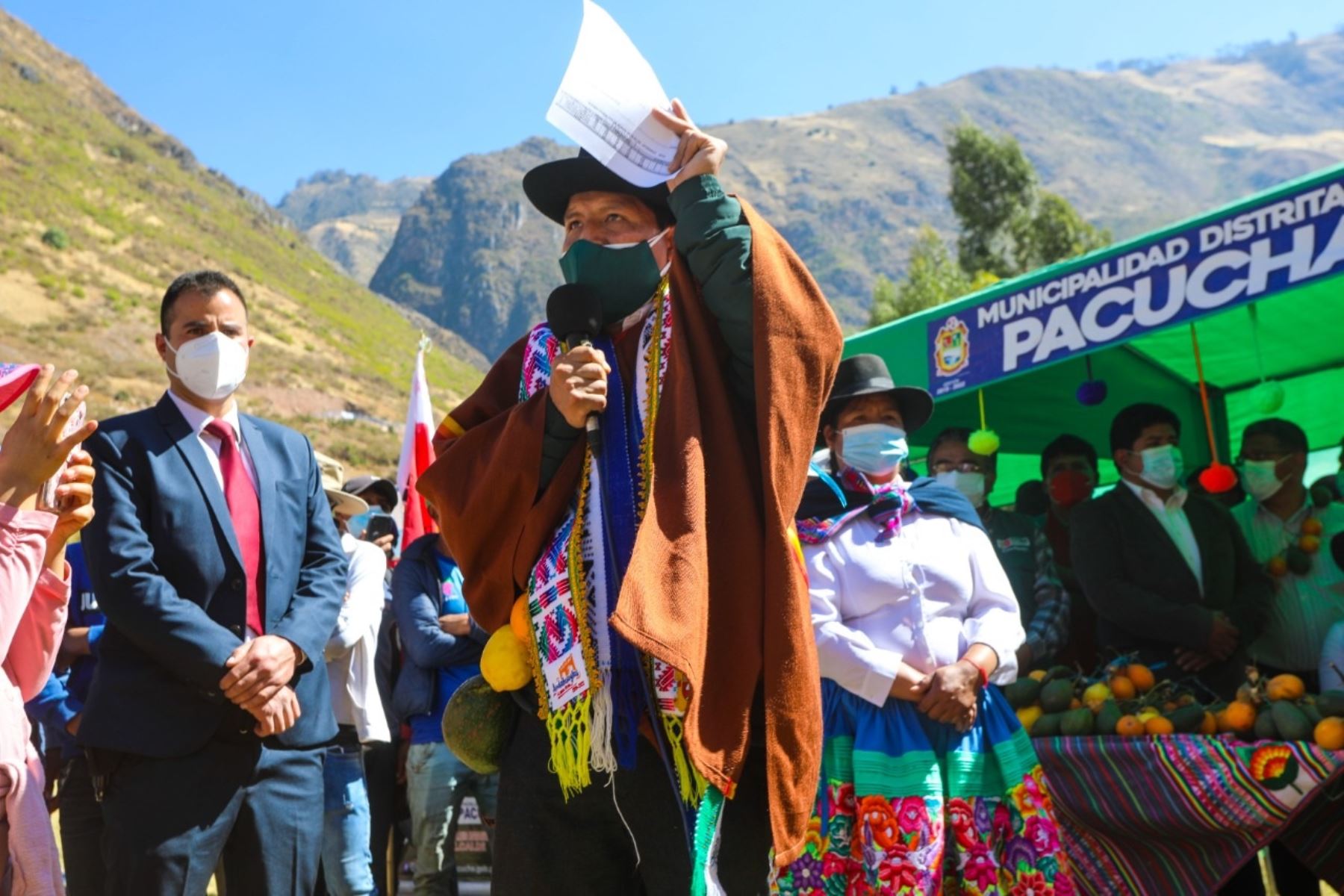 Ministro de Desarrollo Agrario y Riego, Víctor Maita en visita de trabajo a la región Apurímac. Foto: Cortesía.