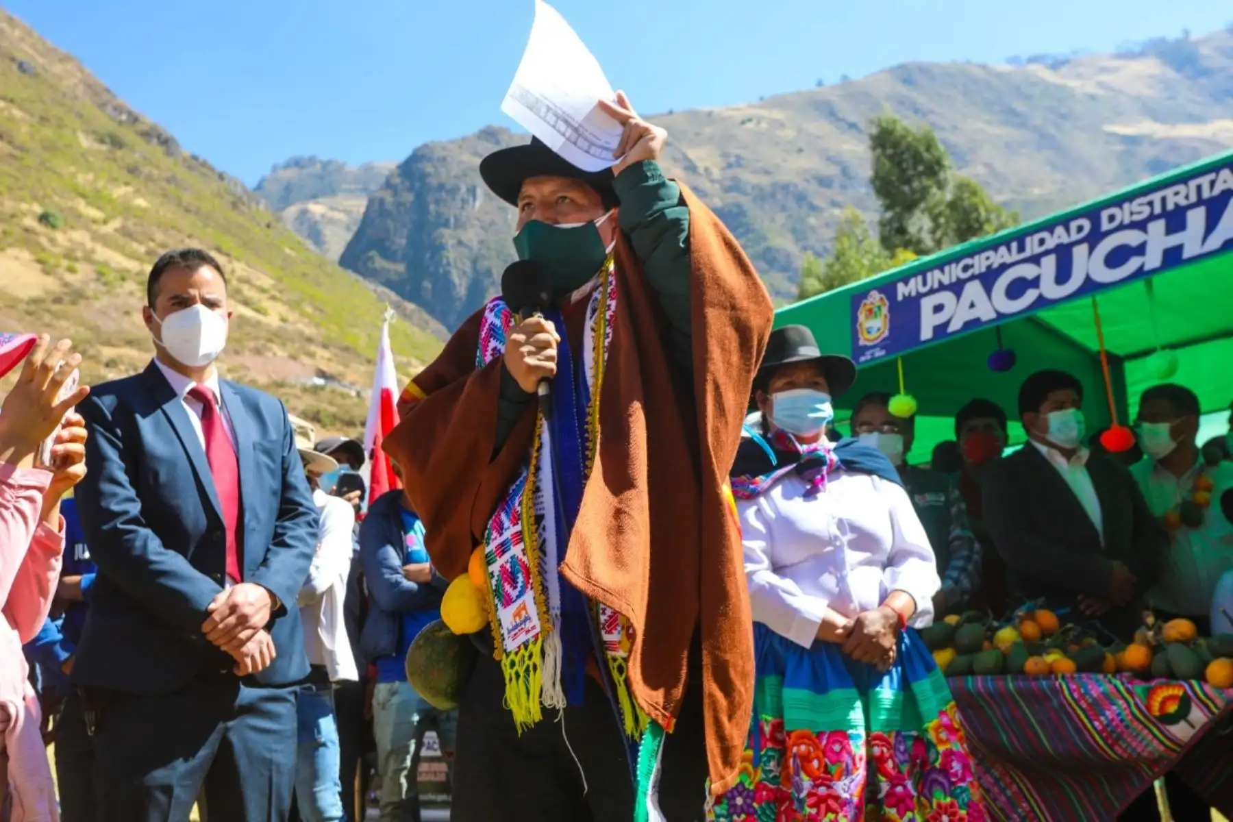 Ministro de Desarrollo Agrario y Riego, Víctor Maita en visita de trabajo a la región Apurímac. Foto: Cortesía.