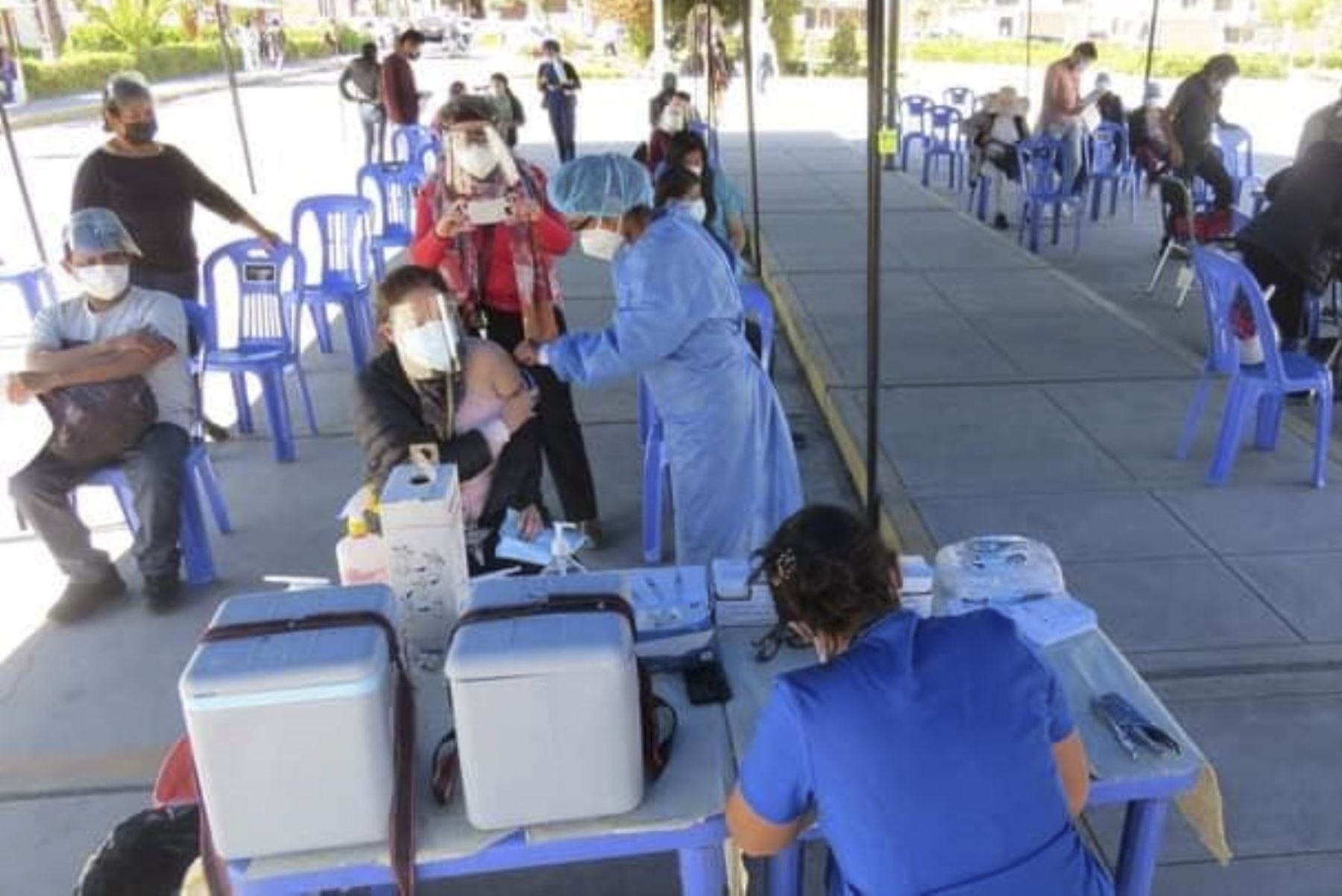 La vacunatón se desarrolló este fin de semana en las provincias de Camaná, Islay, Arequipa y Caylloma (solo en el distrito de Majes). Foto: ANDINA/Difusión