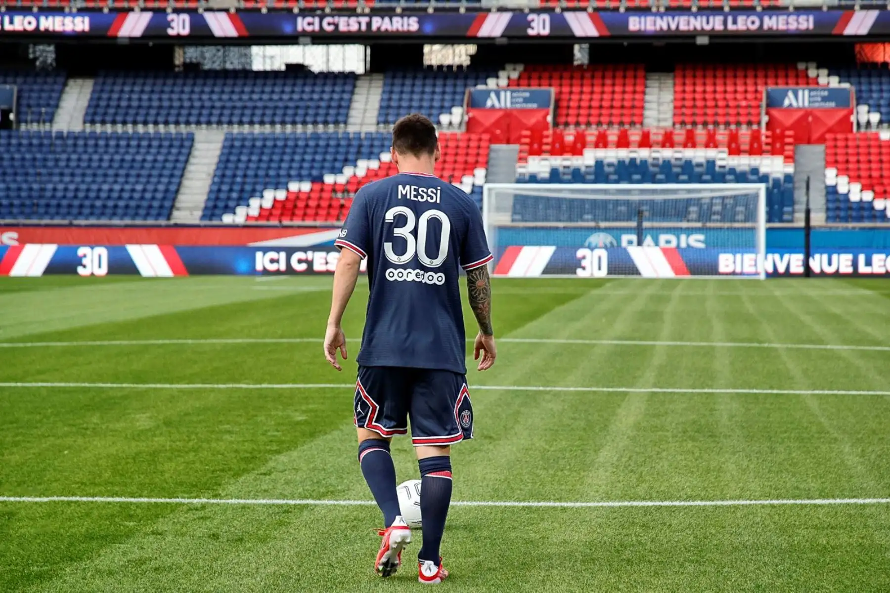 Lionel Messi fue presentado oficialmente por el París Saint-Germain Football Club