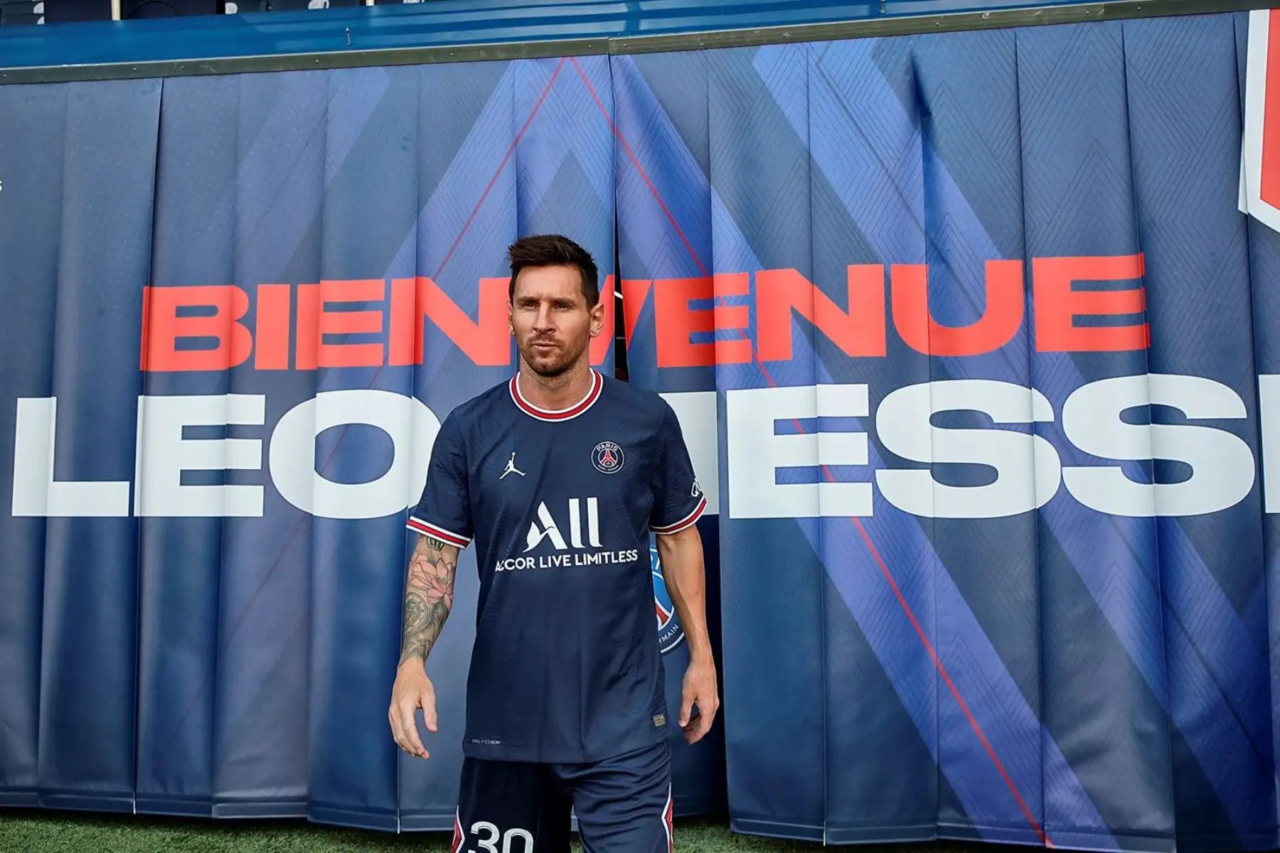 Lionel Messi fue presentado oficialmente por el París Saint-Germain Football Club