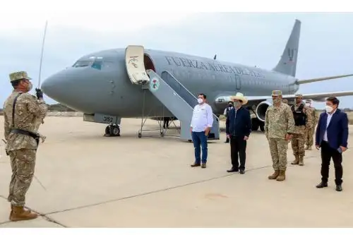 El presidente PedroCastillo, acompañado por el Gabinete Ministerial, llega a la región Piura para cumplir una importante agenda de trabajo, que permitirá fortalecer los esfuerzos conjuntos entre el gobierno central y las autoridades piuranas.