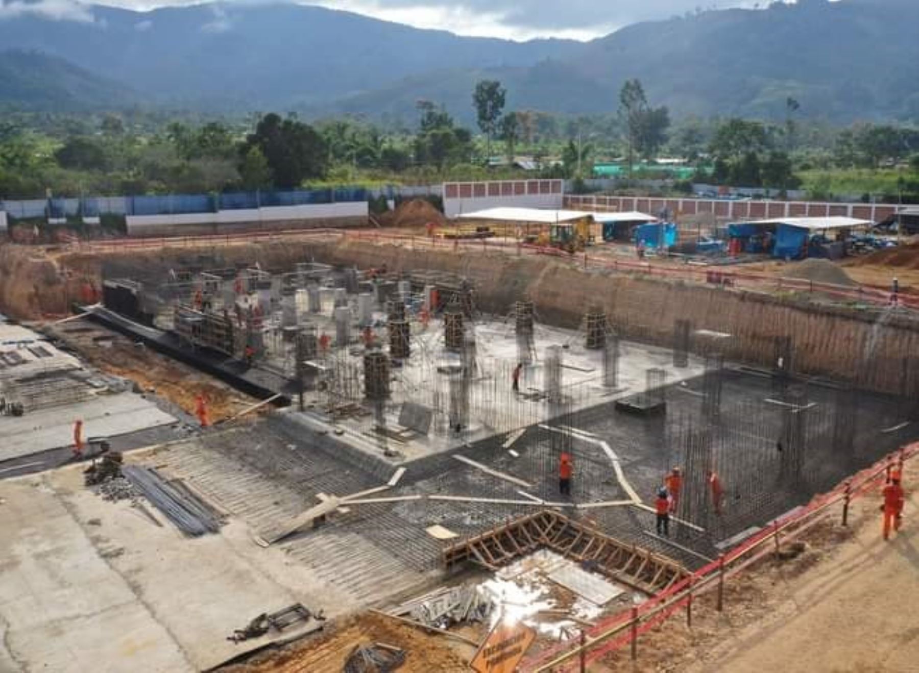 Contraloría identifica pago irregular de S/ 8 millones en construcción de hospital que inicialmente se iba a edificar en Satipo y ahora se ejecuta en distrito de Río Negro, región Junín.