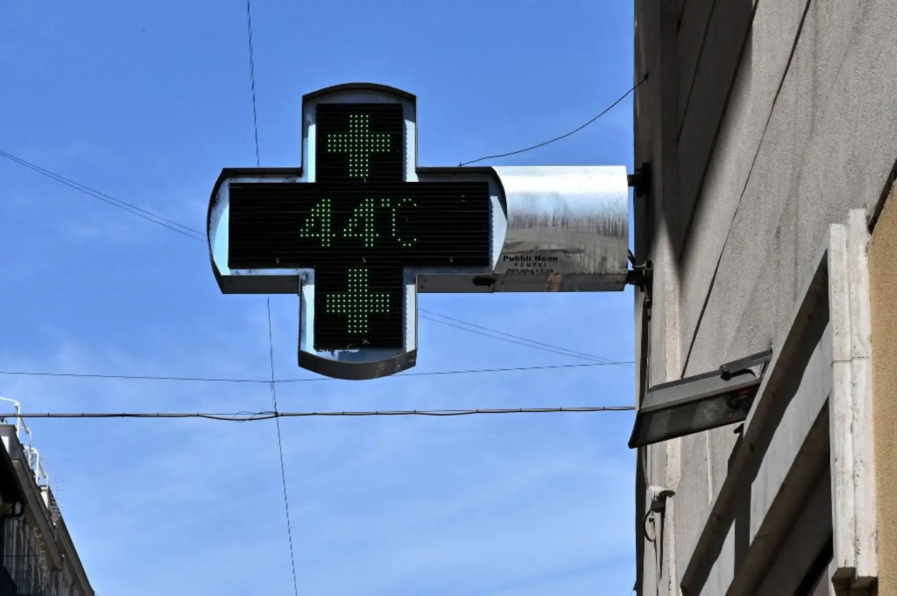 También en la otra gran isla italiana, Cerdeña, donde ayer se registraron picos de 43,1 grados, hoy se esperan máximas que no bajan de los 35 y pueden llegar a los 41. Foto: AFP