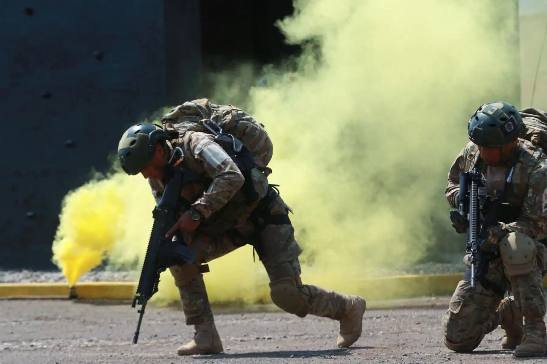 El ministro de Defensa, Walter Ayala visita el Fuerte Pichari, en el VRAEM,  para reconocer el trabajo que realizan los valientes efectivos militares en esta zona del país.
Foto: Mindef