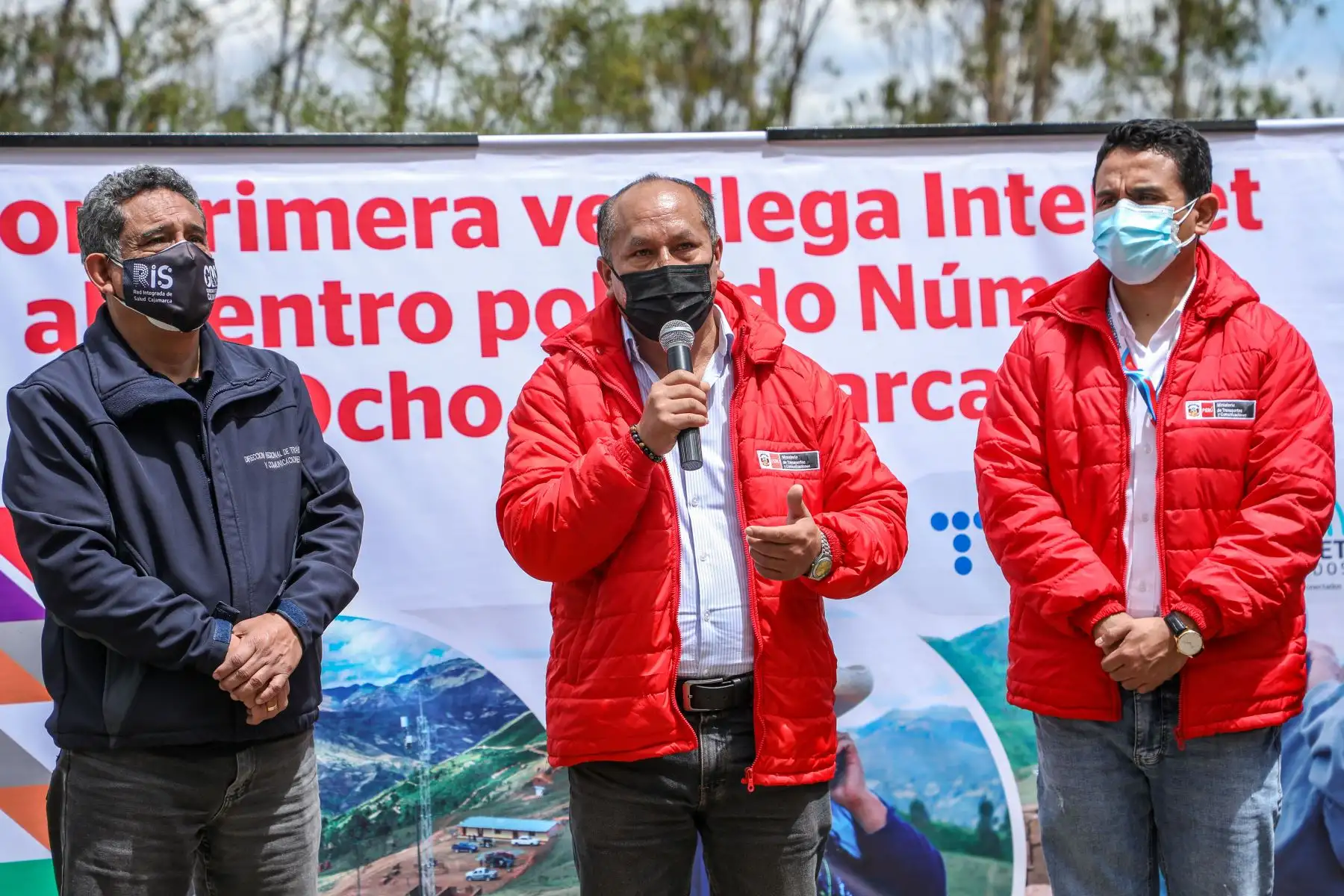 El ministro de Transportes y Comunicaciones, Juan Silva participó de la activación de la antena 4G junto a autoridades de la región Cajamarca.
Foto: MTC