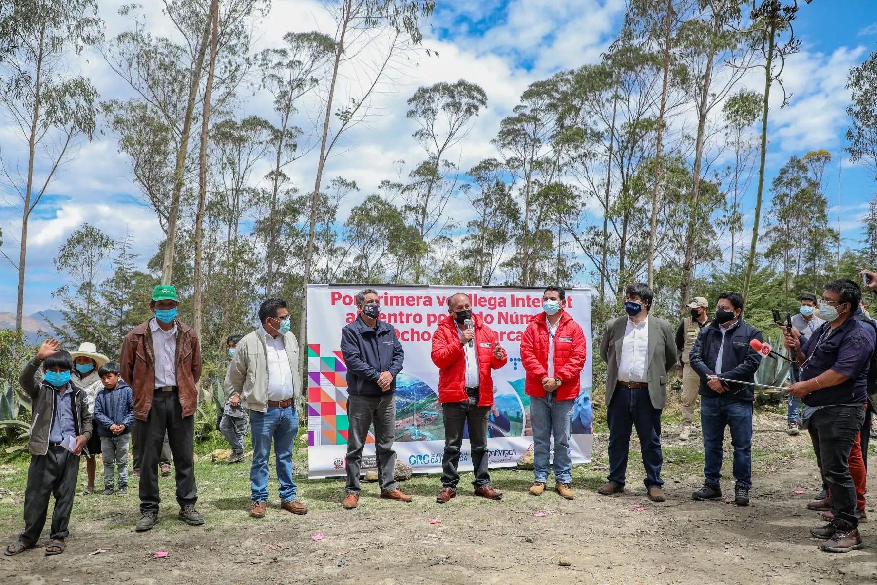 El ministro de Transportes y Comunicaciones, Juan Silva participó de la activación de la antena 4G junto a autoridades de la región Cajamarca.
Foto: MTC
