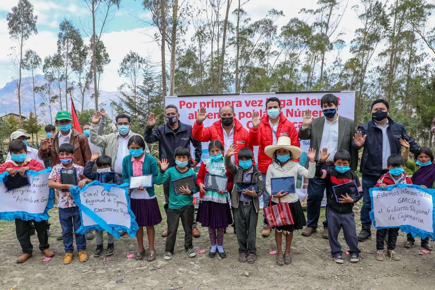 El poblado Número Ocho cuenta con 200 habitantes y está ubicada en la parte más alta y alejada del distrito de San Juan, en la provincia de Cajamarca. 
Foto: MTC