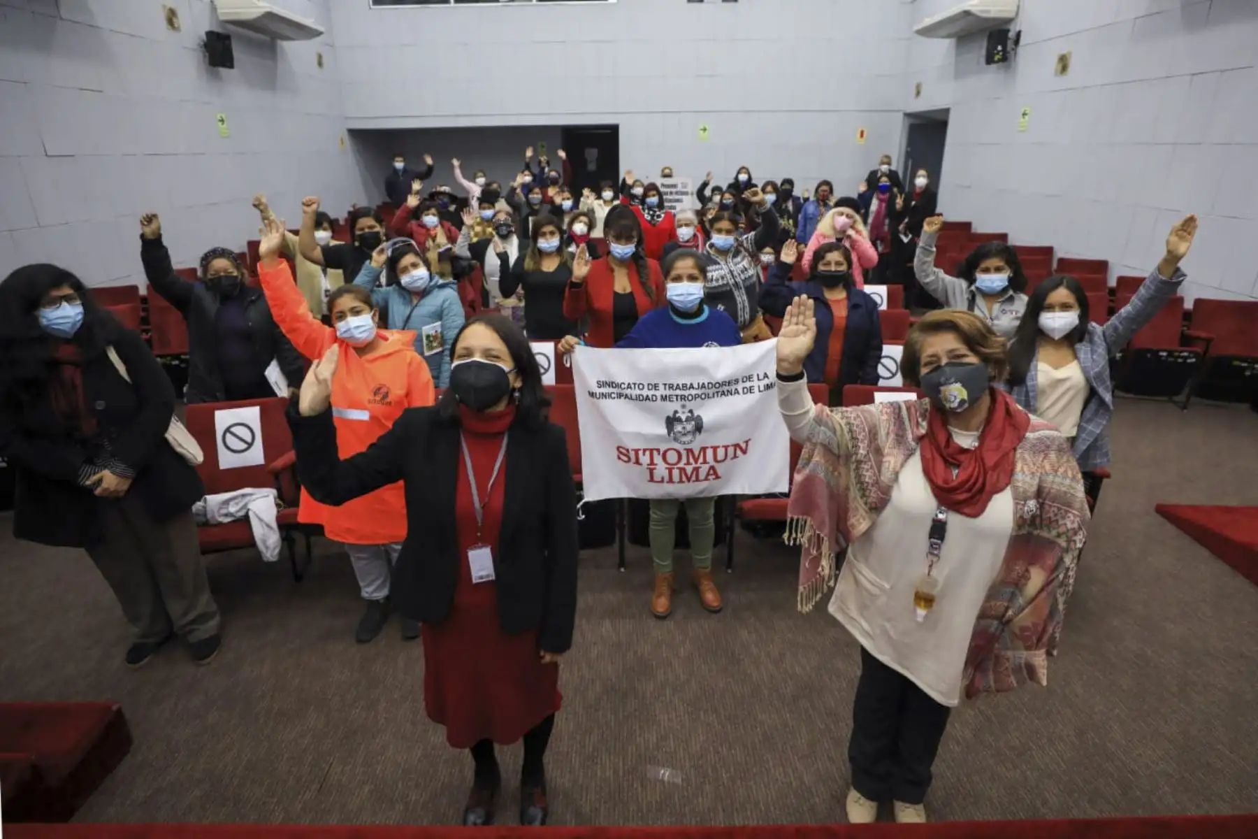 Ministra de la Mujer, Anahí Durand, participó del encuentro “Dialogando entre nosotras” junto con representantes de organizaciones de mujeres. Se promoverá este tipo de actividades de manera descentralizada y constante con mujeres de todas las regiones. Foto: ANDINA/MIMP