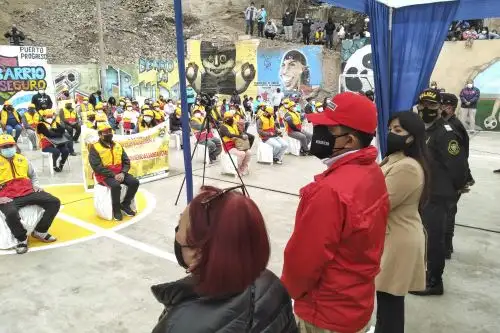 Ministro del Interior se reunió con dirigentes de las juntas vecinales de Chancay. ANDINA/Difusión