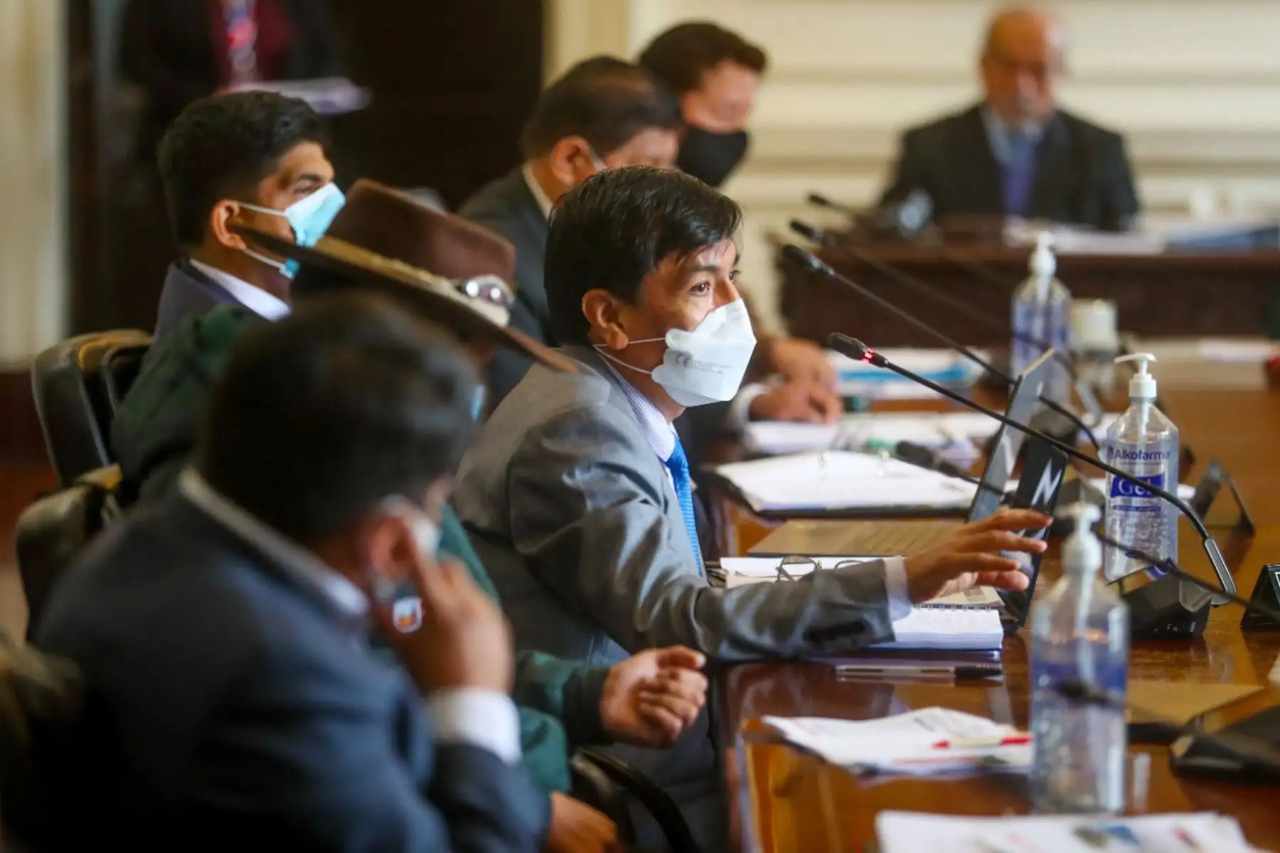 El presidente Pedro Castillo lidera la sesión del Consejo de Ministros, con la participación del presidente del Consejo de Ministros y los ministros de Estado, para tratar los avances en la gestión del Gobierno.
Foto: PCM