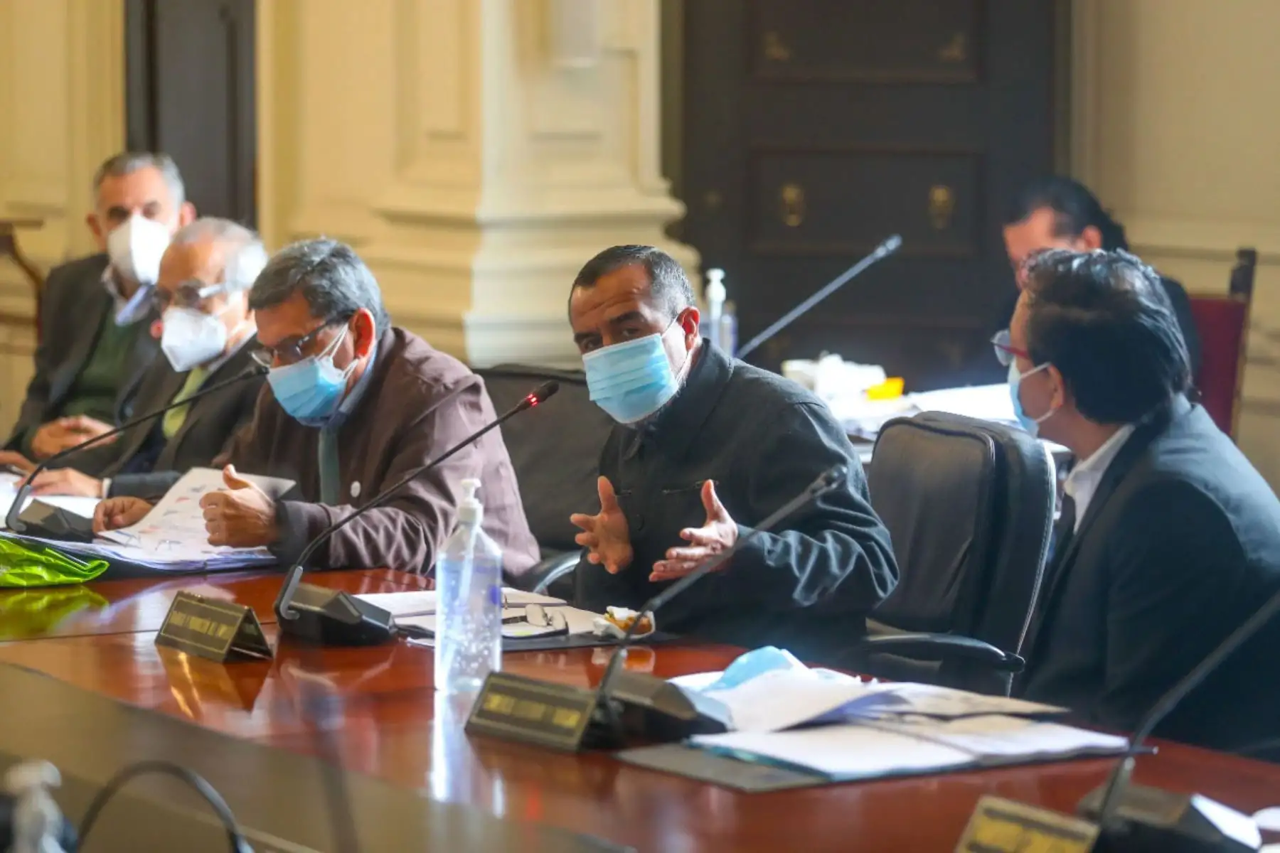 El presidente Pedro Castillo lidera la sesión del Consejo de Ministros, con la participación del presidente del Consejo de Ministros y los ministros de Estado, para tratar los avances en la gestión del Gobierno.
Foto: PCM
