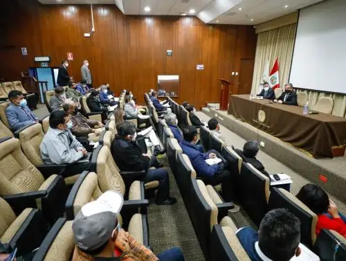El Ministerio de Energía y Minas (Minem) inicia diálogo con sindicatos de Shougang y autoridades de Marcona, región Ica. Foto: ANDINA/difusión.