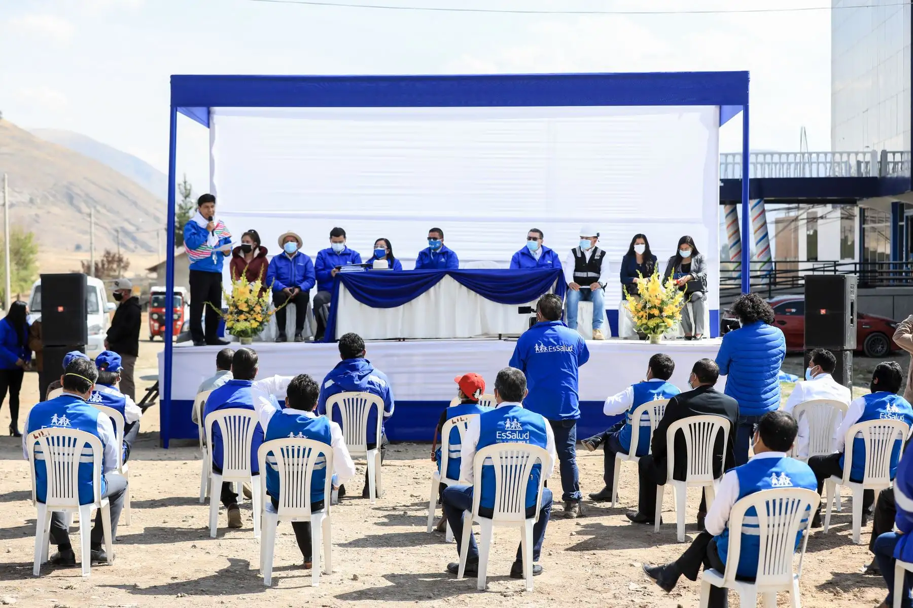 Presidente de EsSalud Dr. Mario Carhuapomal viajó a la región Junín para supervisar los avances en construcción del Hospital Bicentenario de Jauja, 1 de los 13 hospitales modulares que proyectan  inaugurar. Foto: ANDINA/Essalud