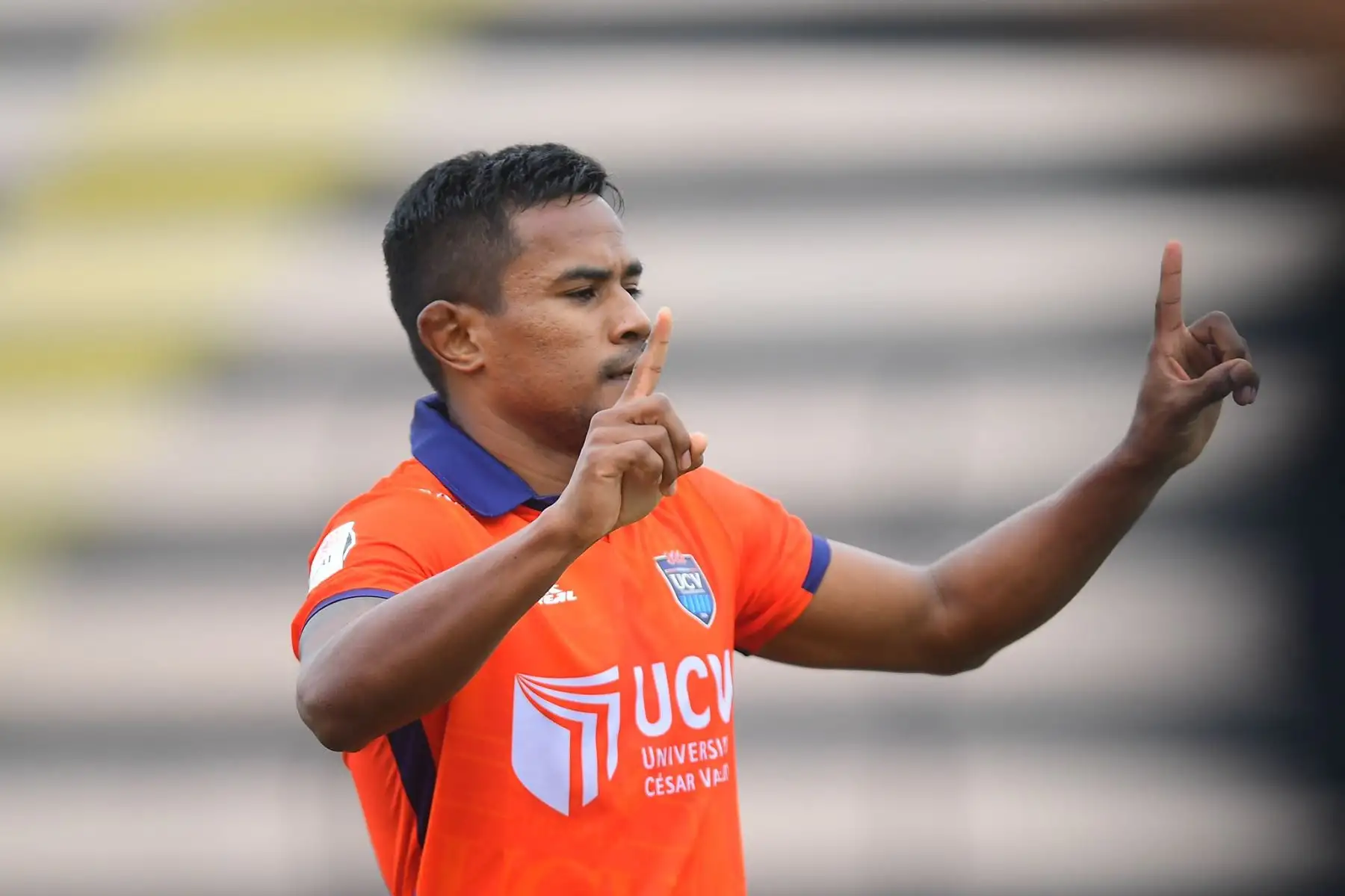 Jersson Vásquez de UCV celebra tras anotar el 1-0 ante Sporting Cristal durante partido por la sexta fecha de la Liga 1, en el Estadio Miguel Grau. Foto: Liga 1