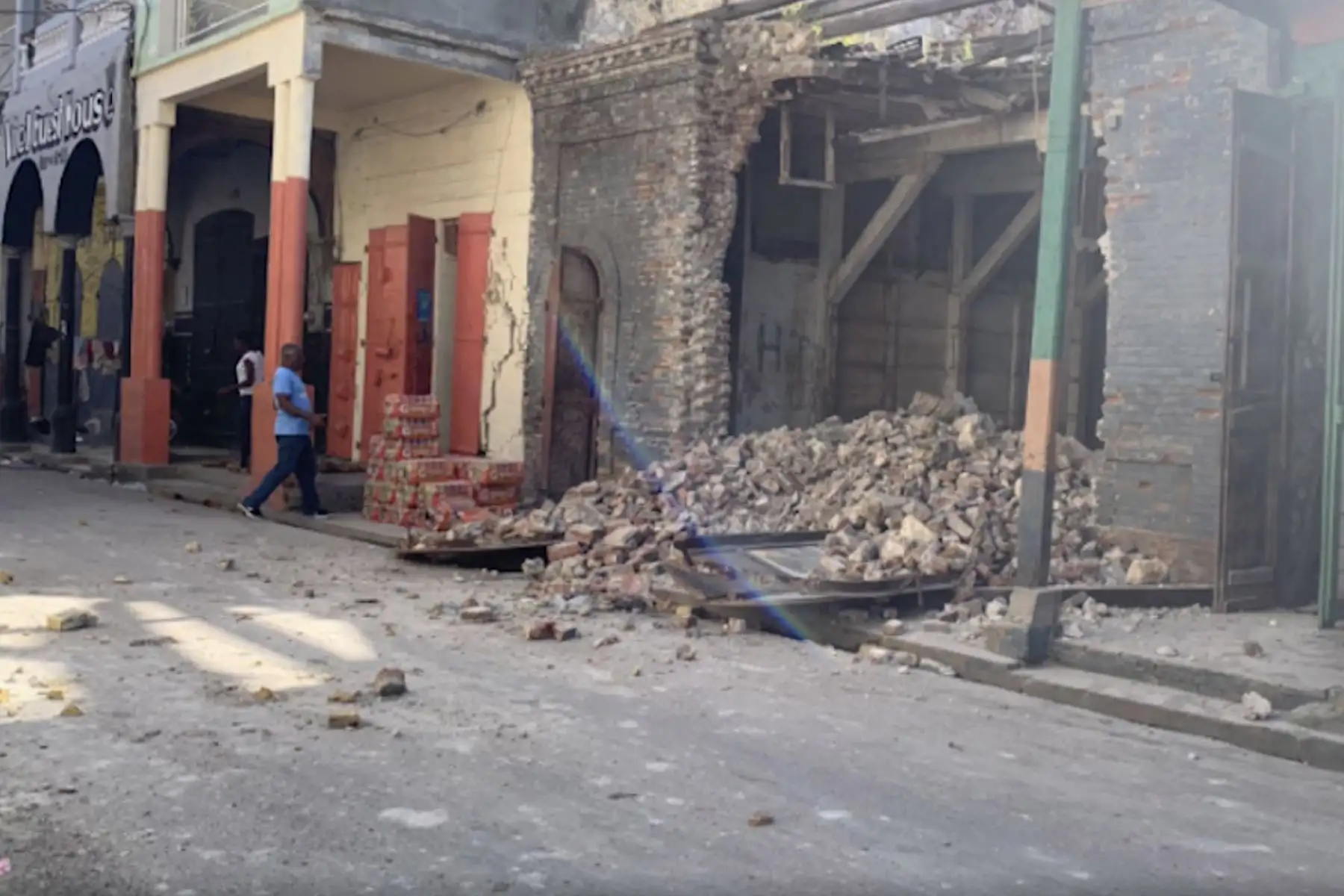 Terremoto de magnitud 7,2 deja al menos 29 muertos en Haití. Foto: JCOM Haiti