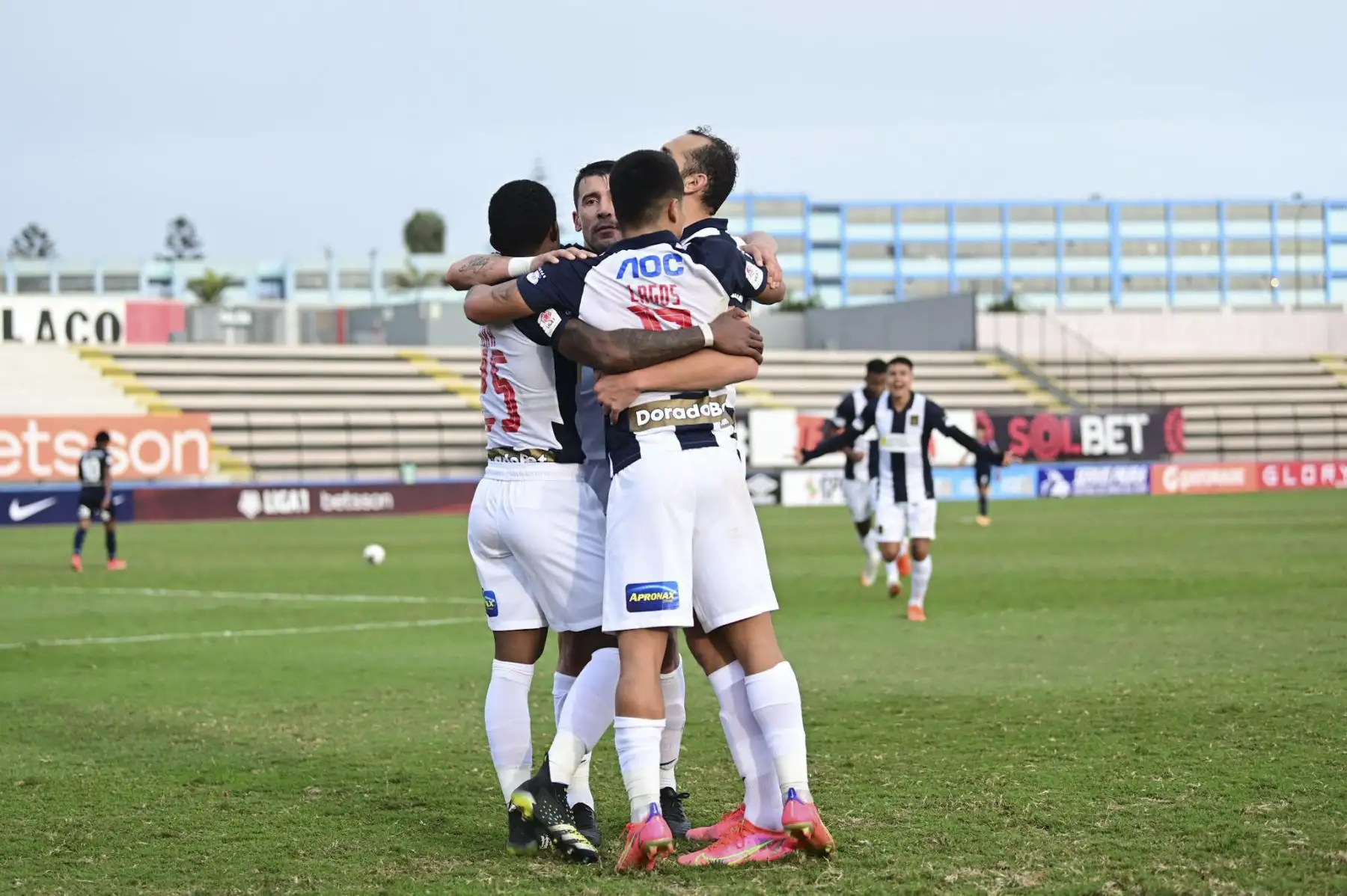 Alianza Lima gana 1 a 0 a Deportivo Municipal en un partido por por la sexta jornada de la Fase 2 en la Liga 1 del fútbol peruano en el Estadio Miguel Grau del Callao. Foto: Liga 1