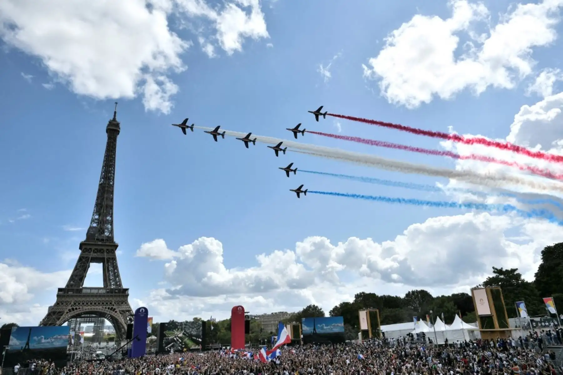 La patrulla aérea francesa 
