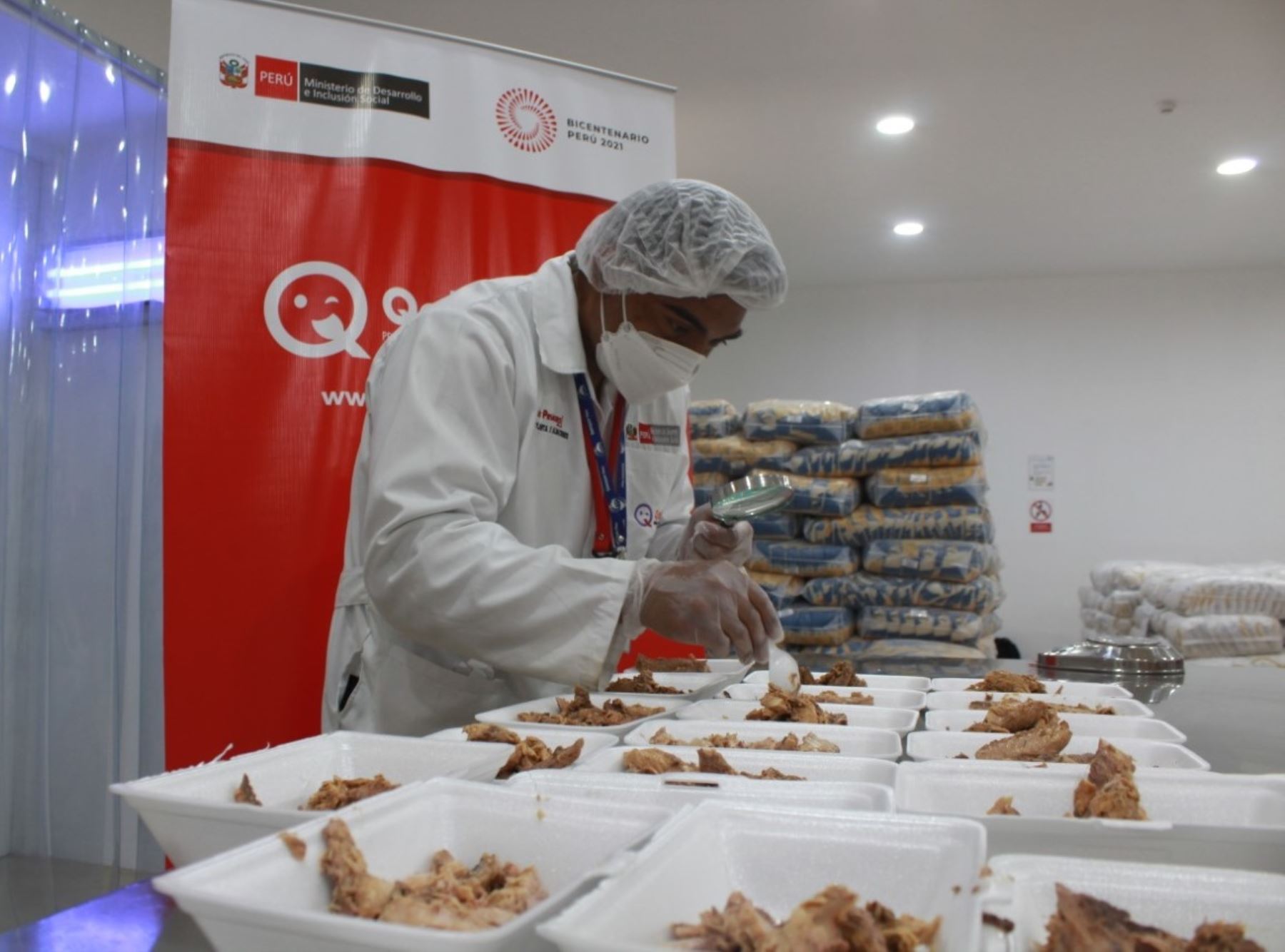 Qali Warma supervisa calidad de alimentos a entregar en colegios de Lambayeque para su distribución a escolares. ANDINA/Difusión