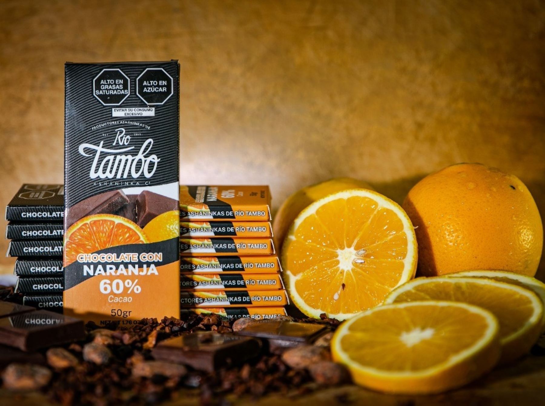 Conoce la nueva línea de chocolates elaborada con frutas tropicales por emprendedores asháninkas del distrito de Río Tambo, en el Vraem. ANDINA/Difusión