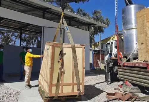 Proyecto Legado traslada planta de oxígeno importada a hospital de Puquio