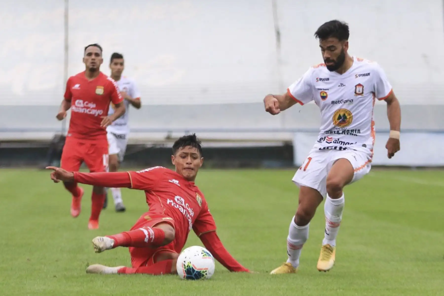 Sport Huancayo y Ayacucho FC empataron 1-1 en un partido por la séptima jornada de la Fase 2 en el Estadio Alberto Gallardo del Cercado de Lima. Foto: La Liga