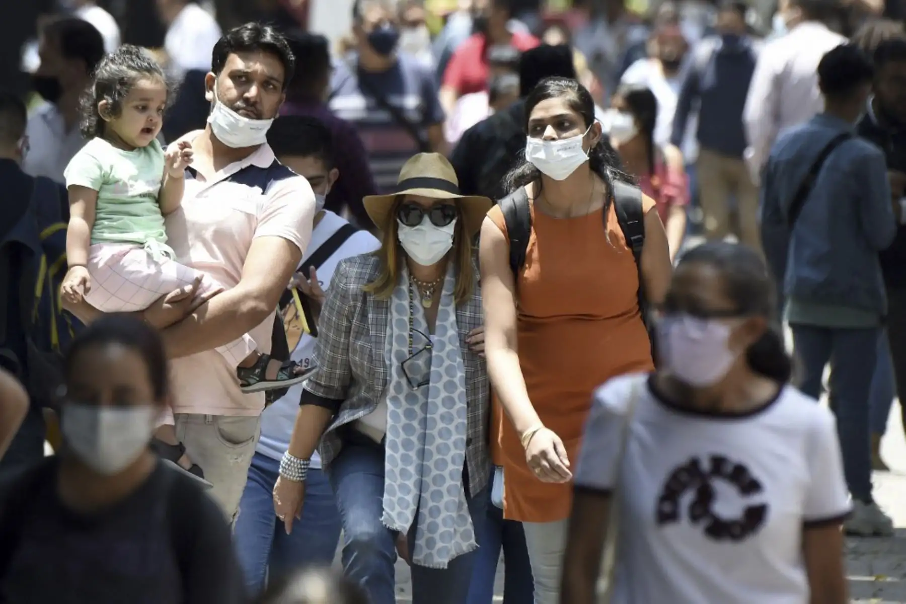 Con esta cifras, los casos acumulados alcanzaron 3,152 millones desde el inicio de la crisis sanitaria, que irrumpió en México a finales de marzo de 2020, según un reporte técnico de la secretaría de Salud. Foto: AFP