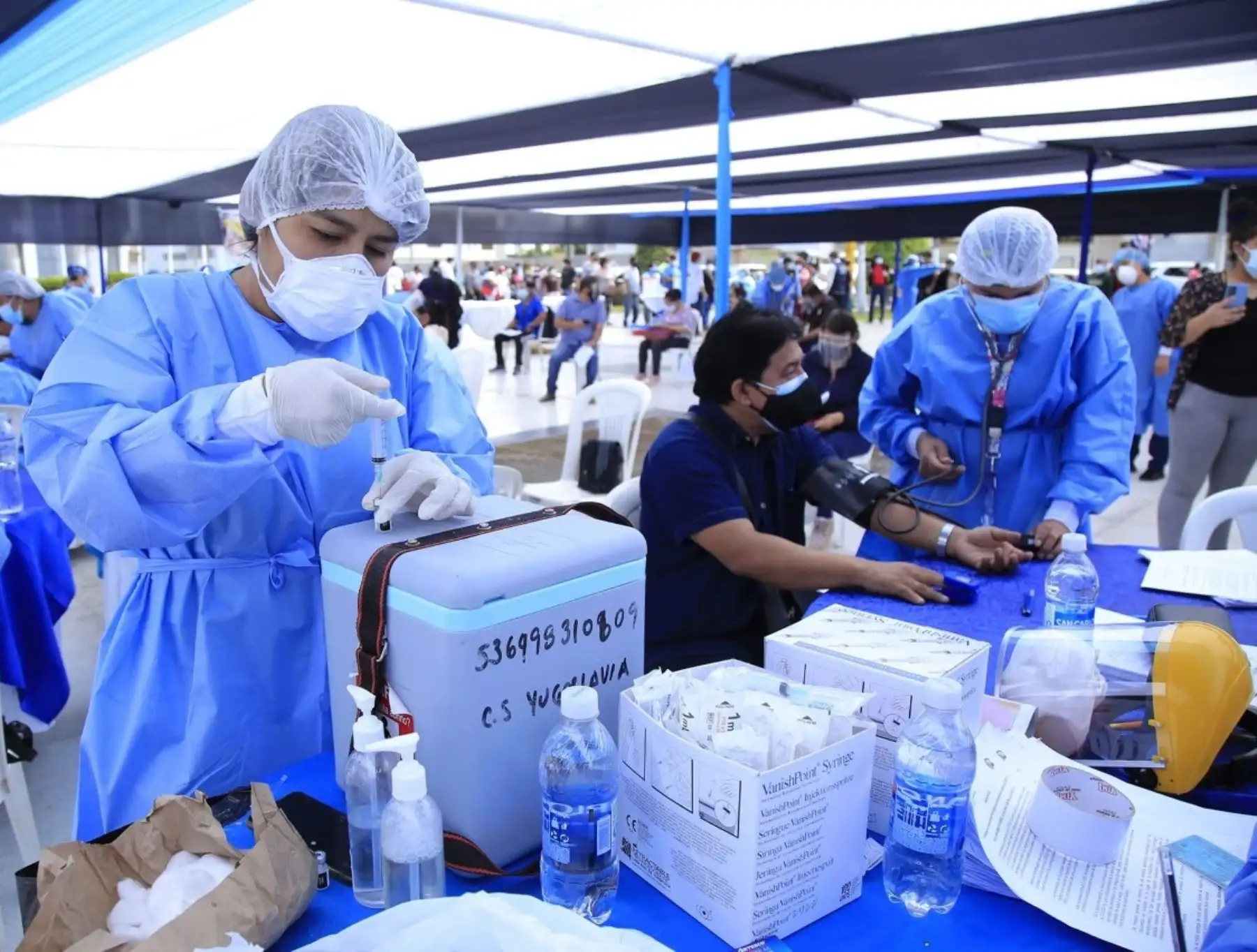 Áncash espera aplicar 23,000 dosis de la vacuna contra el covid-19 a la población de 40 a 48 años durante el quinto Vacunatón que se desarrollará este fin de semana. Foto: ANDINA/difusión.