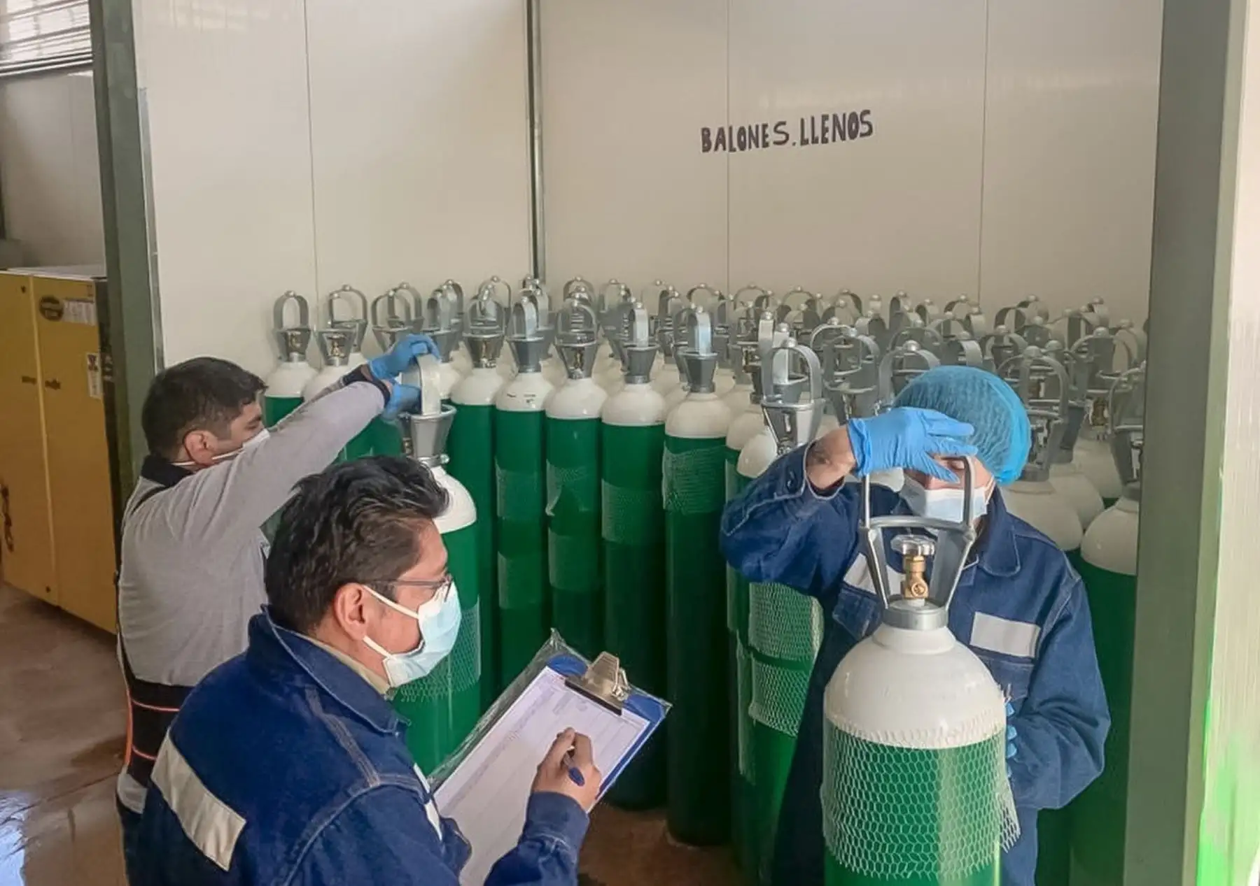 El Proyecto Legado informó que culminó la entrega de 2,000 balones de oxígeno en 13 regiones del país que servirán ante una eventual tercera ola del covid-19.