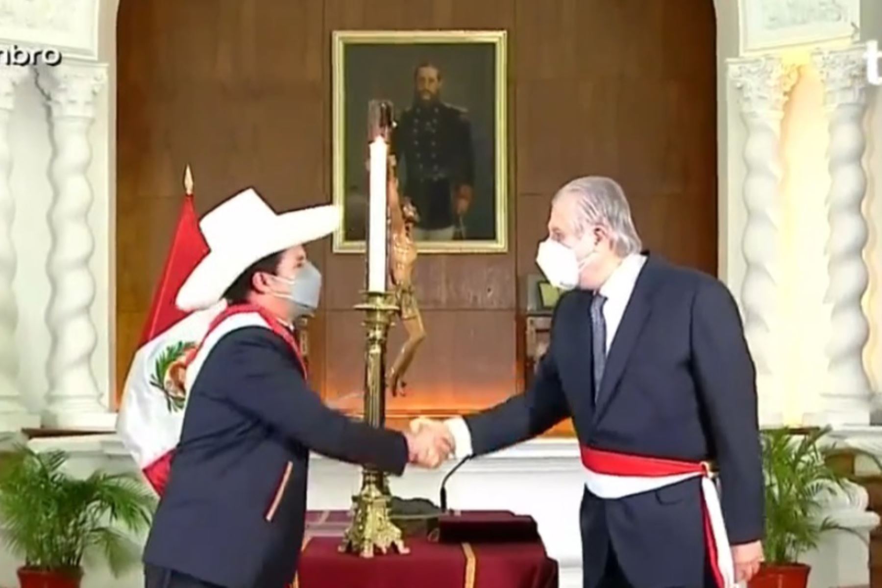 Presidente Castillo juramenta a Óscar Maúrtua como nuevo canciller |  Noticias | Agencia Peruana de Noticias Andina