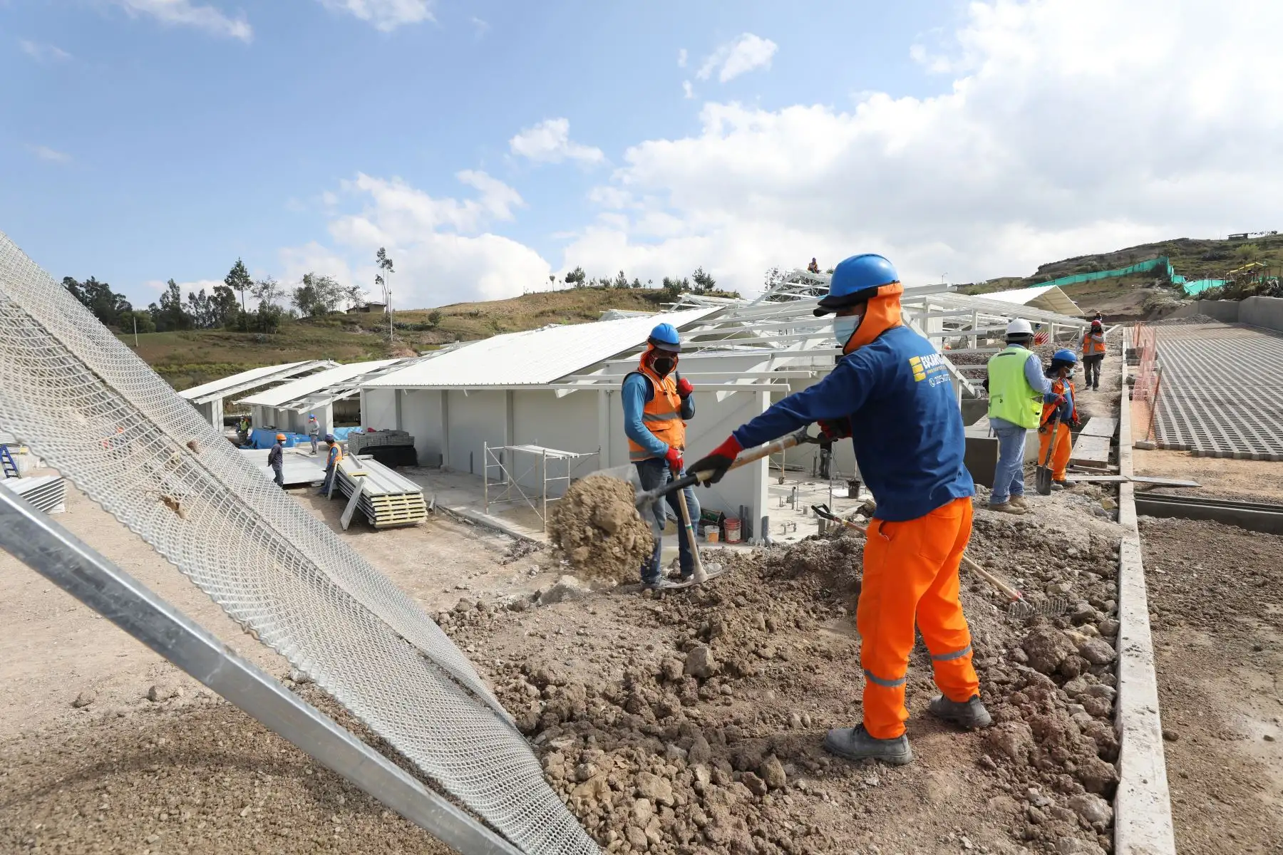 El Hospital será entregado a fines de septiembre, con la habilitación de 42 camas hospitalarias, consultorios externos, Emergencia, laboratorio clínico, Rayos X, consultorio exclusivo para pediatría, sala de operaciones, unidad de recuperación, farmacia y otros servicios. Foto: EsSalud