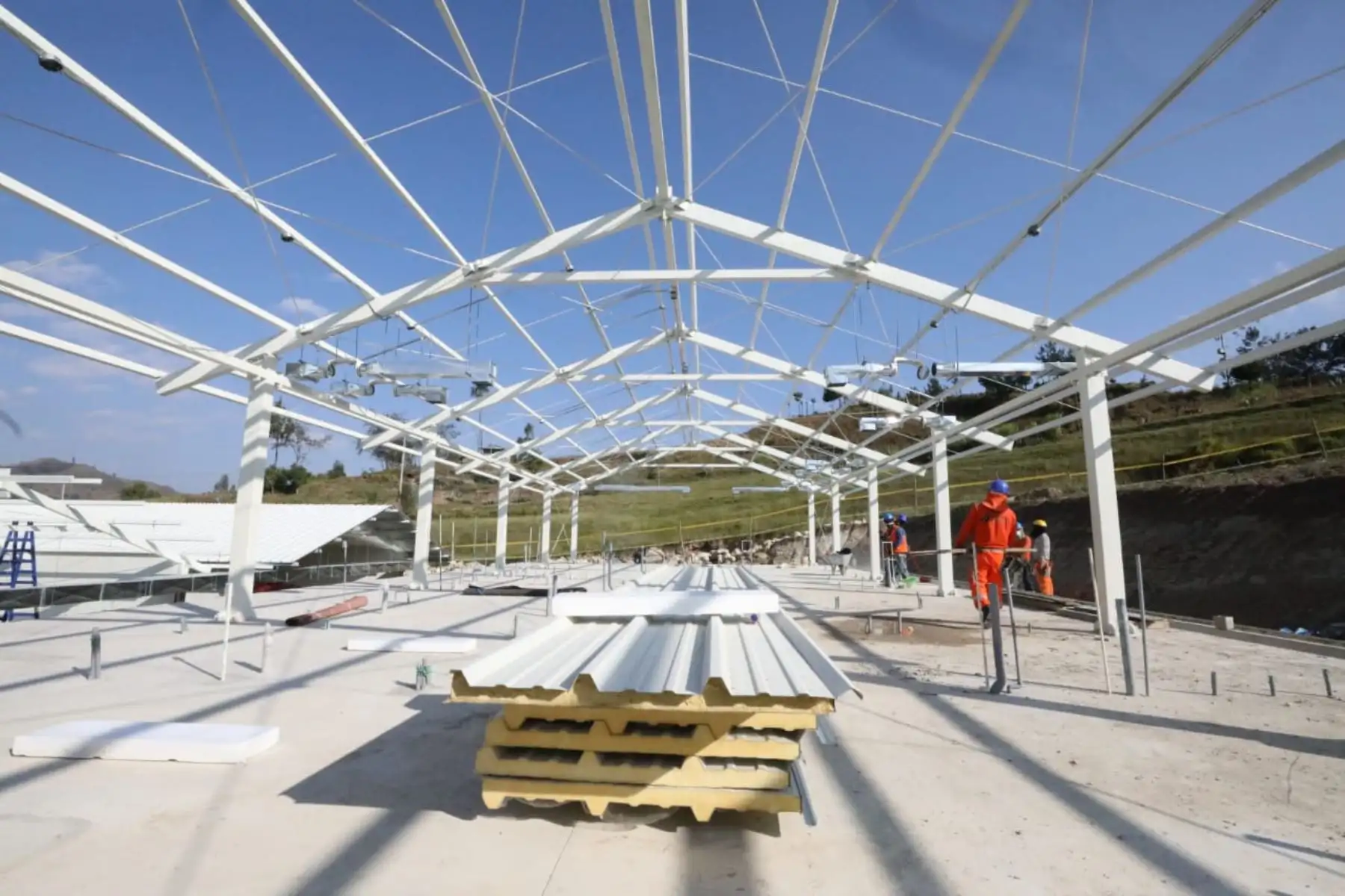 El hospital modular de Chota contará con 01 centro quirúrgico, 01 centro obstétrico, central de esterilización, cadena de frío, 01 almacén de medicamentos y unidad de diagnóstico por imágenes. Foto. EsSalud